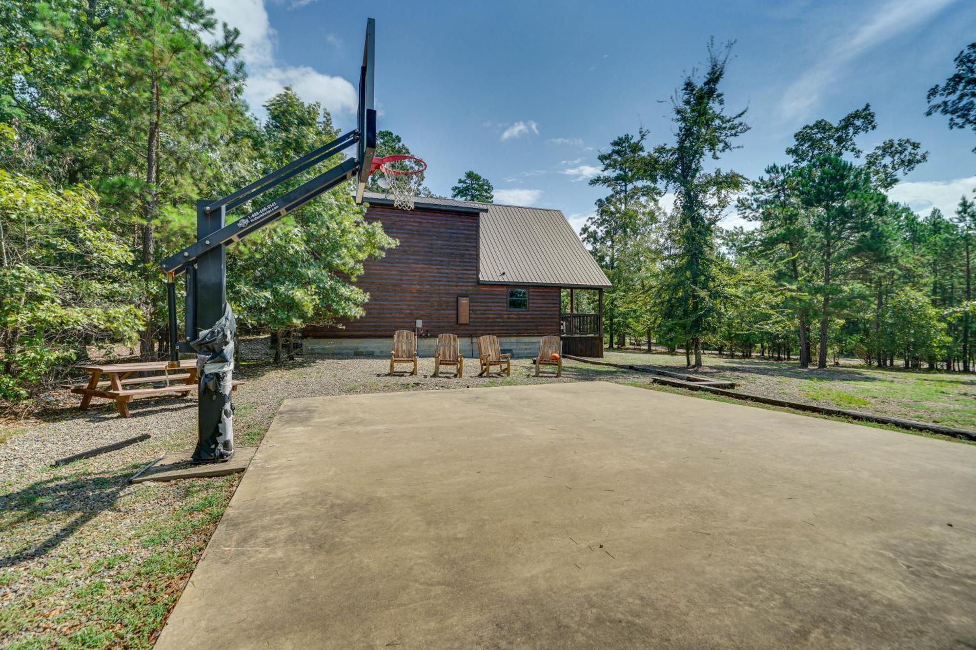Penny Lane Lodge Broken Bow Cabin Less Than 6 Mi To Lake Kültér fotó